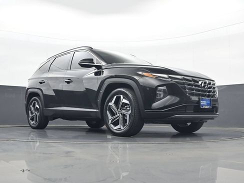 Certified 2024 Hyundai Tucson Limited AWD/4WD image 24
