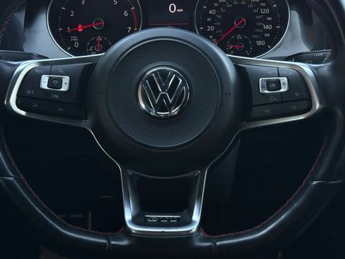 Used 2017 Volkswagen GTI Autobahn FWD image 54