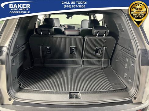 New 2026 Chevrolet Traverse Z71 AWD/4WD image 13