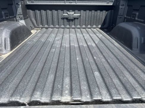 Used 2025 Chevrolet Silverado 1500 LTZ AWD/4WD image 22