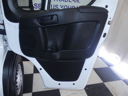 Used 2025 RAM ProMaster 2500 w/ U-Haul Equipment Group FWD image 22