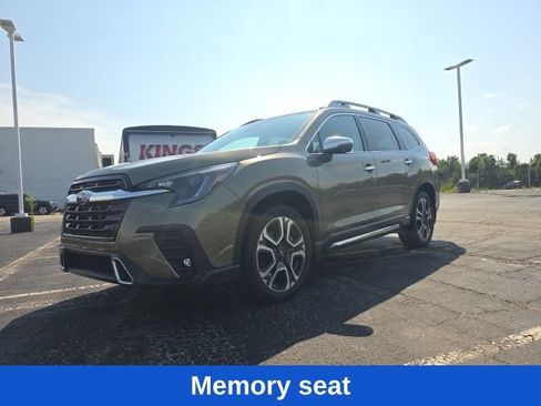 Used 2023 Subaru Ascent Touring AWD/4WD image 6