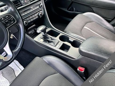 Used 2018 Kia Optima S FWD image 13