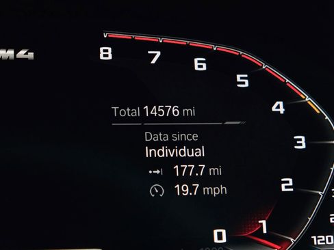 Used 2021 BMW M4 Coupe w/ Executive Package image 33