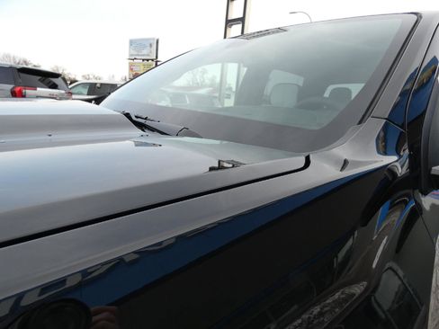 New 2026 GMC Canyon AT4X w/ LPO, Black Badging Package image 7