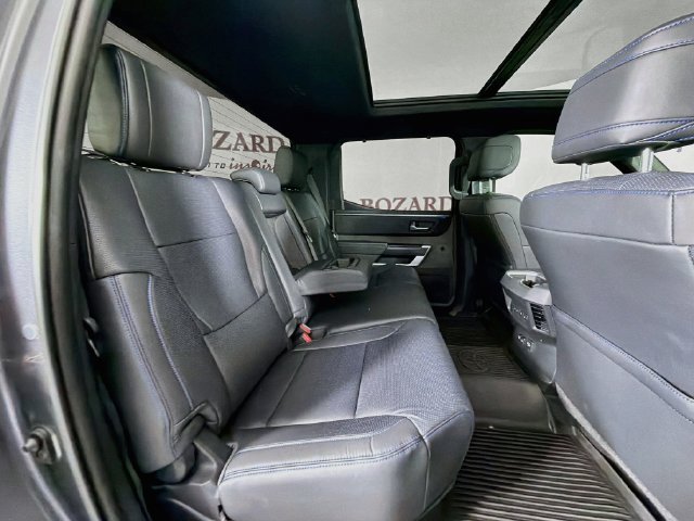 Used 2024 Toyota Tundra Platinum AWD/4WD image 33
