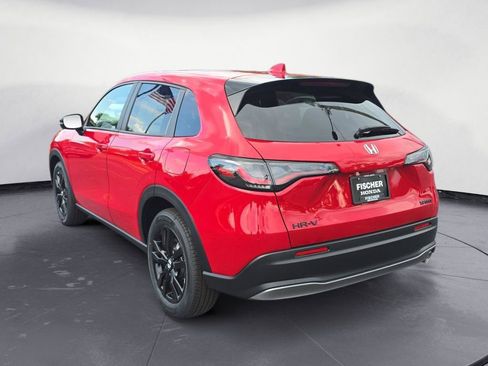 New 2026 Honda HR-V Sport image 4