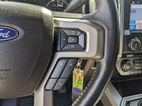 Used 2017 Ford F250 Lariat w/ Chrome Package image 29