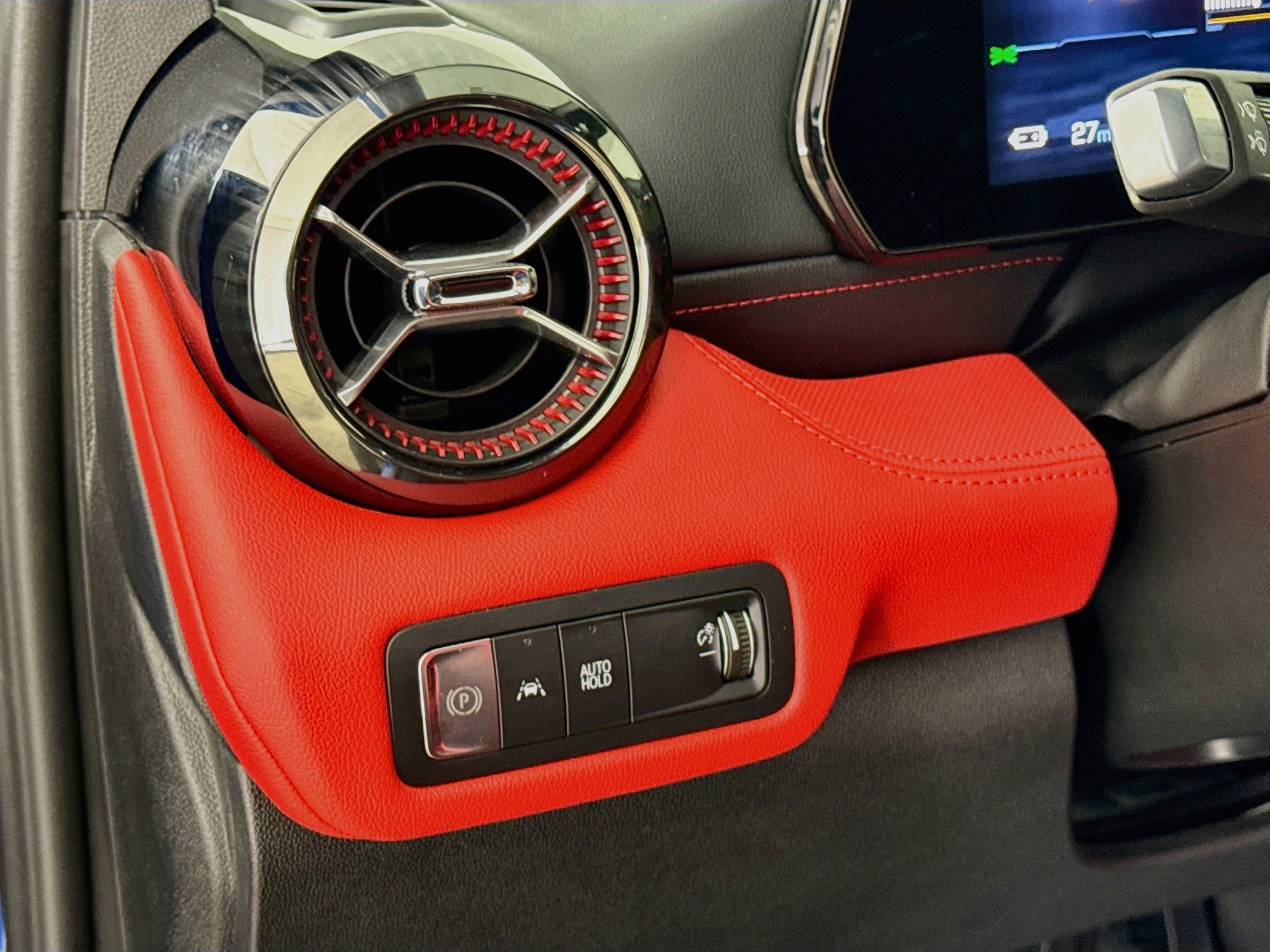 Used 2024 Chevrolet Blazer EV RS AWD/4WD image 12