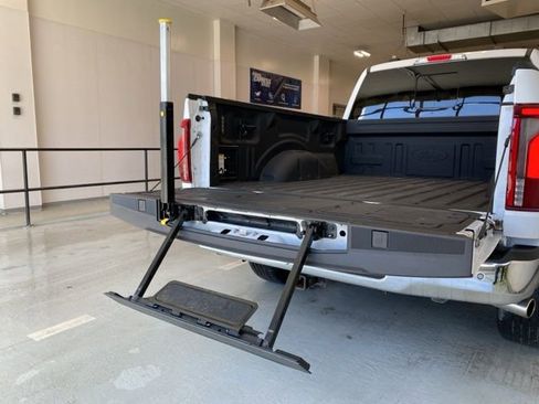 Used 2024 Ford F150 Lariat w/ Equipment Group 502A High AWD/4WD image 9