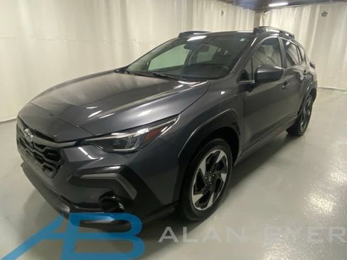 Used 2024 Subaru Crosstrek 2.5i Limited AWD/4WD image 1