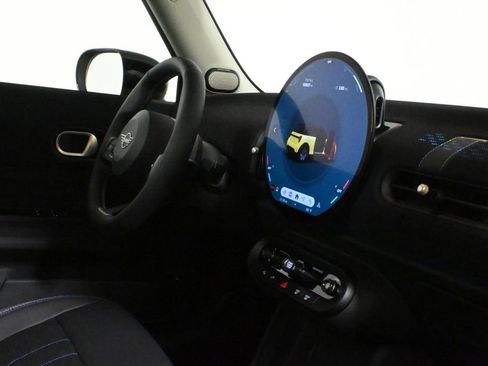 Used 2025 MINI Cooper S image 33