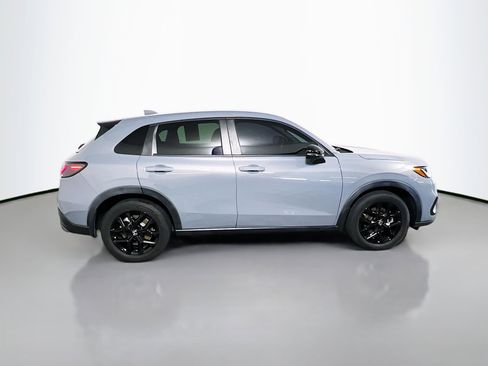 Used 2023 Honda HR-V Sport image 3