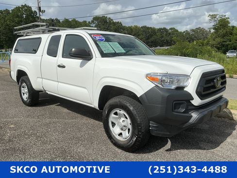 Used 2023 Toyota Tacoma SR RWD image 7