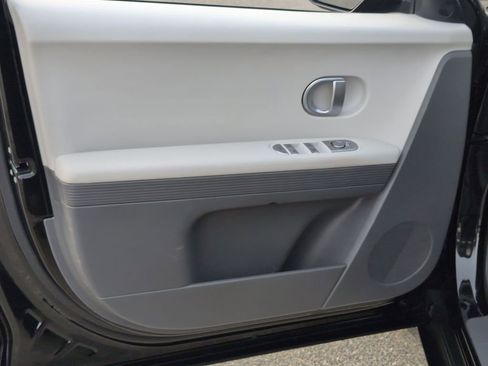 Used 2022 Hyundai Ioniq 5 SE w/ Cargo Package image 16