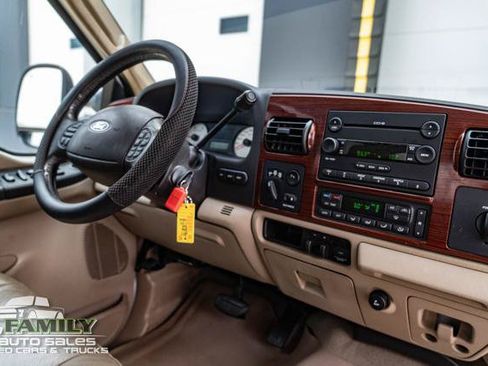 Used 2006 Ford F350 Lariat AWD/4WD image 25