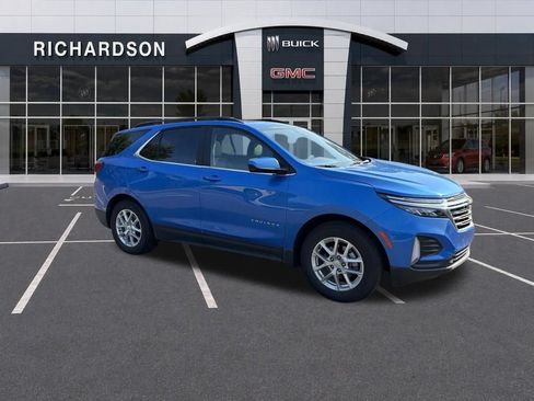 Used 2024 Chevrolet Equinox LT FWD image 13