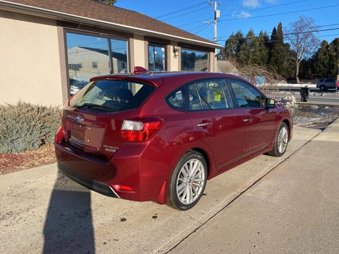 Used 2016 Subaru Impreza 2.0i Limited AWD/4WD image 2