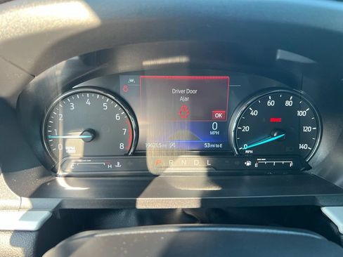 Used 2024 Ford Explorer XLT AWD/4WD image 42