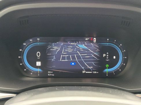 Certified 2025 Volvo XC60 B5 Plus image 39