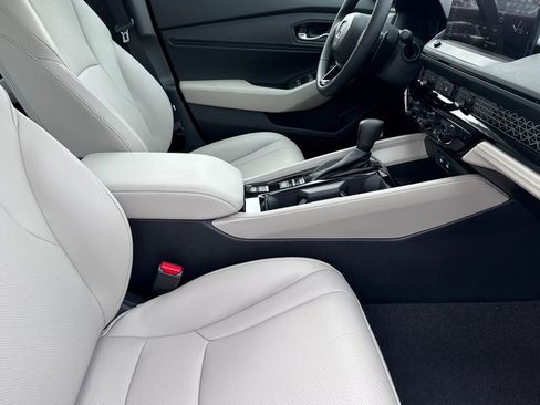 New 2026 Honda Accord EX-L image 15