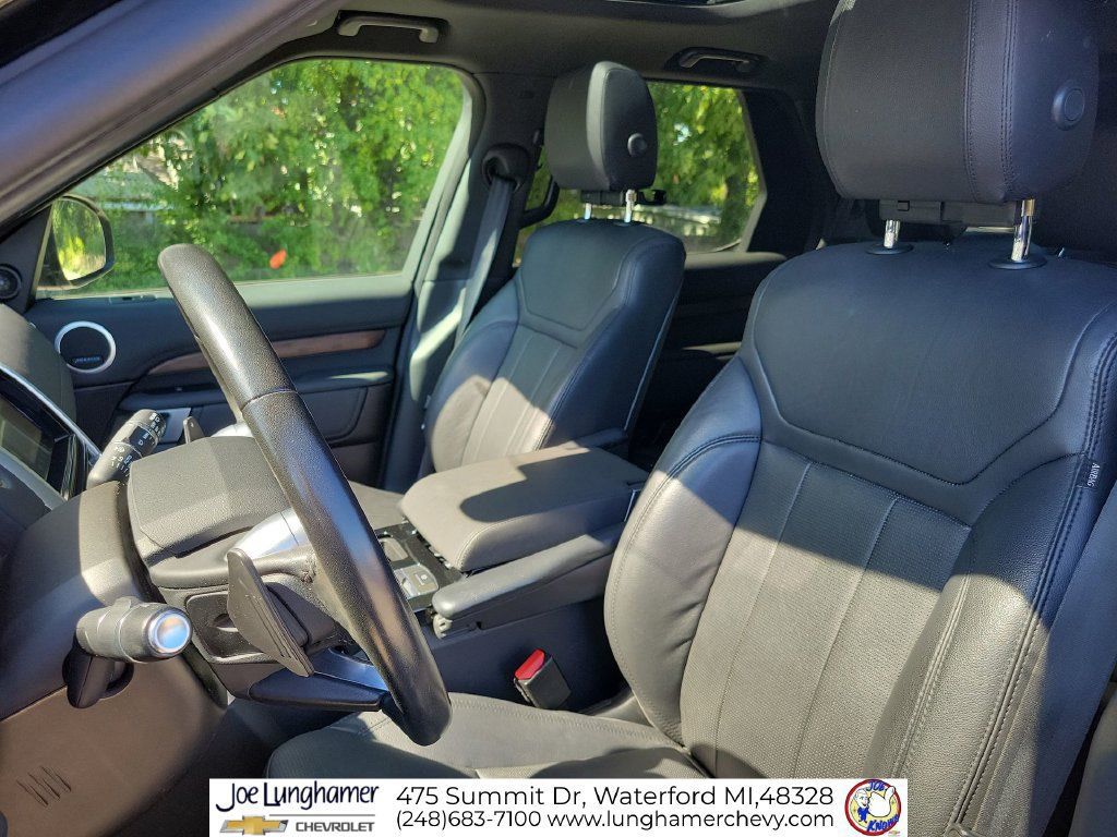 Used 2019 Land Rover Discovery HSE AWD/4WD image 20