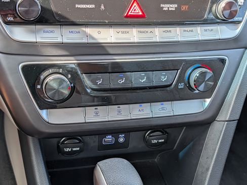 Used 2018 Hyundai Sonata SE FWD image 23