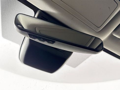 Certified 2025 Toyota Grand Highlander FWD image 22
