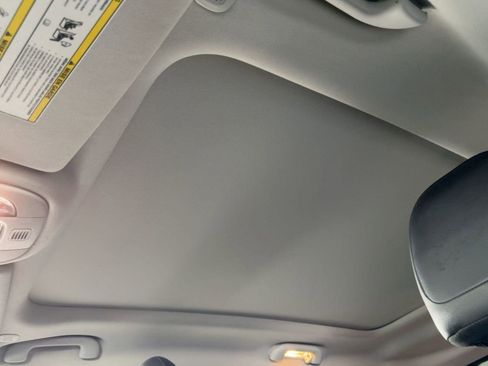 Used 2020 Jeep Compass Latitude image 14