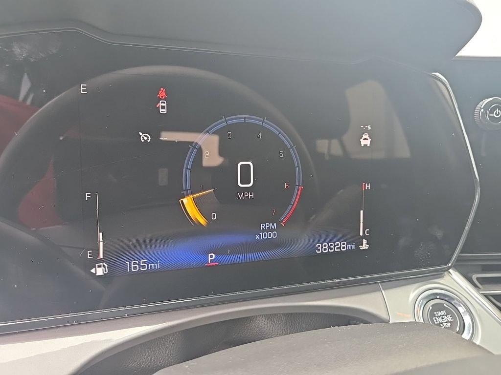 Certified 2025 Chevrolet Trax LT FWD image 18