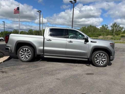 Used 2024 GMC Sierra 1500 Denali w/ Denali Reserve Package AWD/4WD image 6