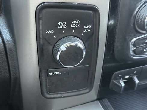 Used 2013 RAM 1500 Sport w/ Sport Premium Group AWD/4WD image 33