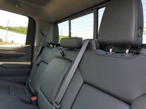 Used 2022 Chevrolet Silverado 1500 RST w/ Convenience Package II image 13