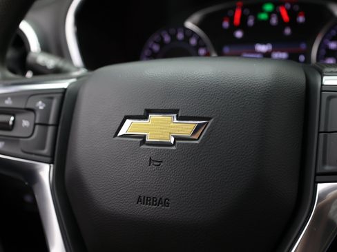 Used 2024 Chevrolet Blazer LT w/ Convenience Package FWD image 32