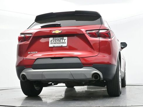 Used 2022 Chevrolet Blazer LT FWD image 45