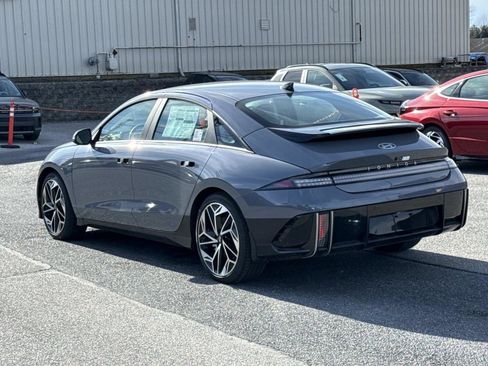New 2025 Hyundai Ioniq 6 SEL image 14