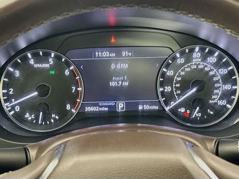 Used 2019 INFINITI QX50 Essential w/ Sensory Package AWD/4WD image 19
