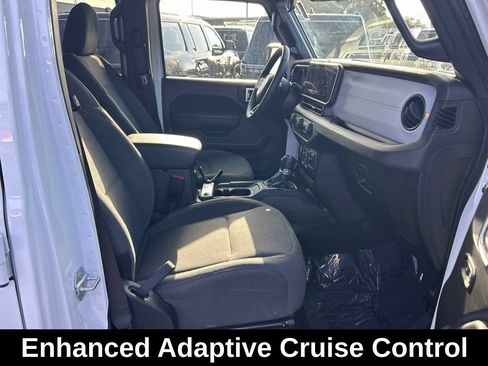 Used 2024 Jeep Wrangler Unlimited Sport AWD/4WD image 23