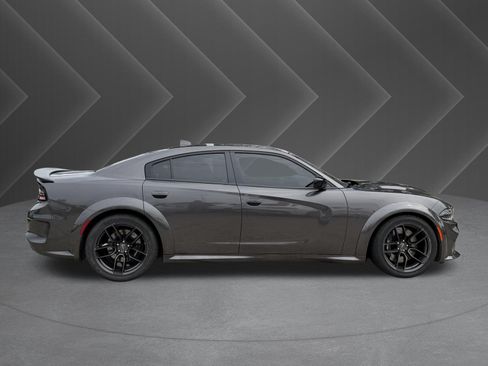 Used 2023 Dodge Charger SRT Hellcat w/ Harman/Kardon Audio Group RWD image 5