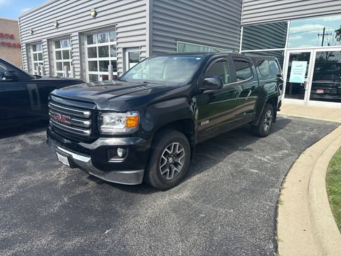 Used 2015 GMC Canyon SLE w/ All-Terrain Package AWD/4WD image 3
