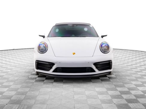 Certified 2024 Porsche 911 Carrera 4 GTS image 9