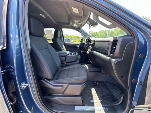 Used 2024 GMC Sierra 1500 SLE w/ Preferred Package AWD/4WD image 19