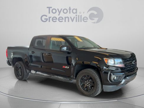 Used 2022 Chevrolet Colorado Z71 w/ Z71 Midnight Edition AWD/4WD image 8