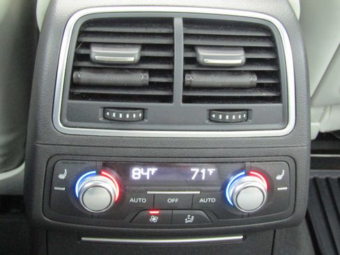 Used 2014 Audi S6 Prestige w/ Driver Assistance Package image 20