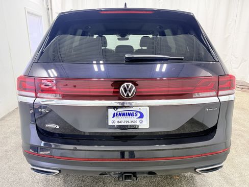 Used 2025 Volkswagen Atlas SEL image 8