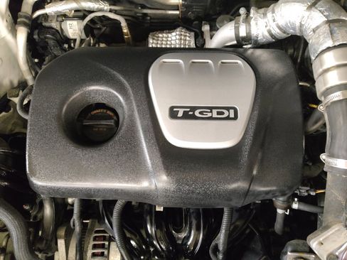 Used 2017 Hyundai Tucson Value w/ Cargo Package FWD image 30