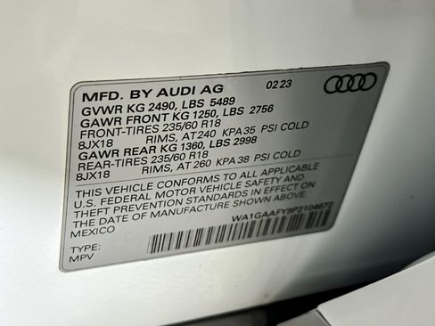 Used 2023 Audi Q5 2.0T Premium w/ Convenience Package image 26