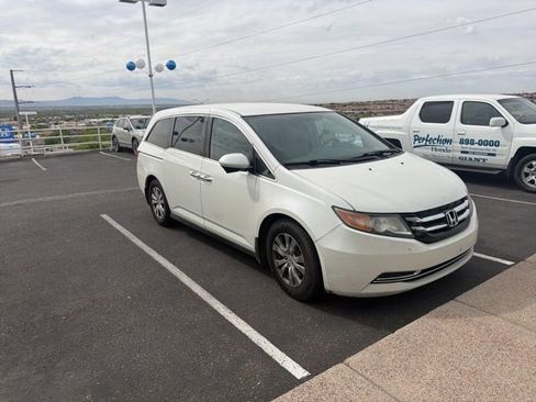 Used 2016 Honda Odyssey EX image 2