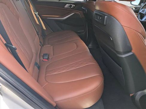 Used 2022 BMW X5 sDrive40i w/ M Sport Package RWD image 21