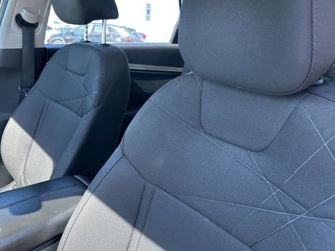 Used 2023 Hyundai Tucson SE image 11